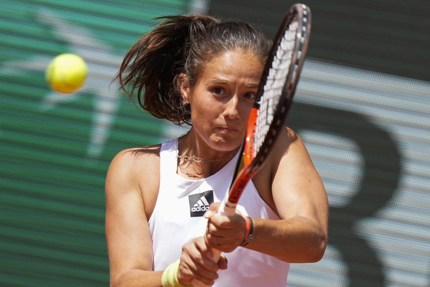 Russian tennis player Kasatkina says she is dating a woman AP News